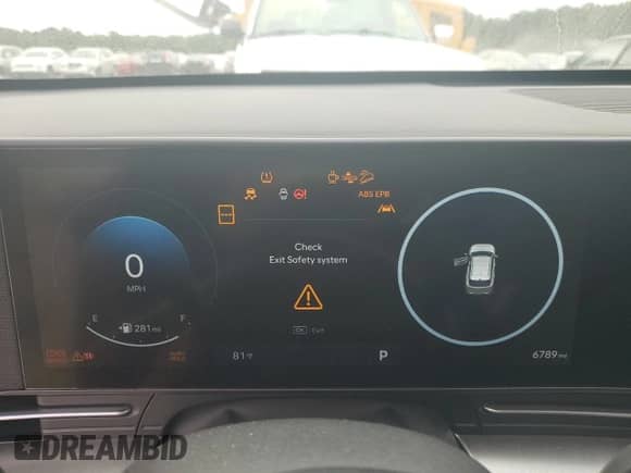 2025 Hyundai Kona SEL Convenience z VIN KM8HC3AB3SU236631, wystawiony jako Copart lot #65180765 z przebiegiem 6 789 mil mil oraz Szkoda całkowita • Salvage title. Historia ofert i sprzedaży dostępna na DreamBid. Obrazek 9.