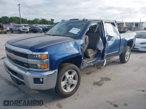 2016 Chevrolet Silverado 2500HD LTZ with VIN 1GC1KWEG8GF304935, listed as a IAAI auction lot 41992344 with 90,148 mi miles and . Bid and sale history available at DreamBid. Image 2.