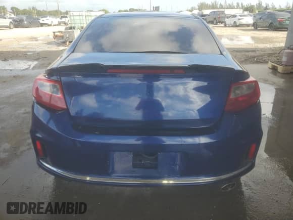 2014 Honda Accord EX z VIN 1HGCT1B71EA013833, wystawiony jako Copart lot #84811545 z przebiegiem 141 625 mil mil oraz Szkoda całkowita • Salvage title. Historia ofert i sprzedaży dostępna na DreamBid. Obrazek 6.