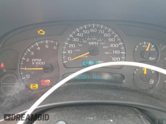 2005 Chevrolet Suburban LS z VIN 3GNEC16Z45G192705, wystawiony jako Copart lot #79030794 z przebiegiem 260 312 mil mil oraz Szkoda całkowita • Salvage title. Historia ofert i sprzedaży dostępna na DreamBid. Obrazek 9.