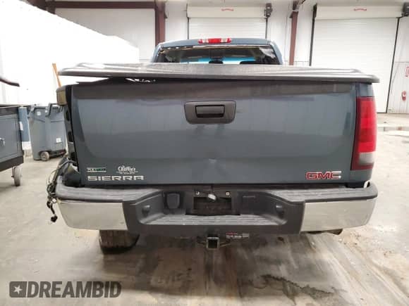 2011 GMC Sierra 1500 SL z VIN 1GTR2UEA6BZ412352, wystawiony jako Copart lot #52374625 z przebiegiem 128 113 mil mil oraz Szkoda całkowita • Salvage title. Historia ofert i sprzedaży dostępna na DreamBid. Obrazek 6.