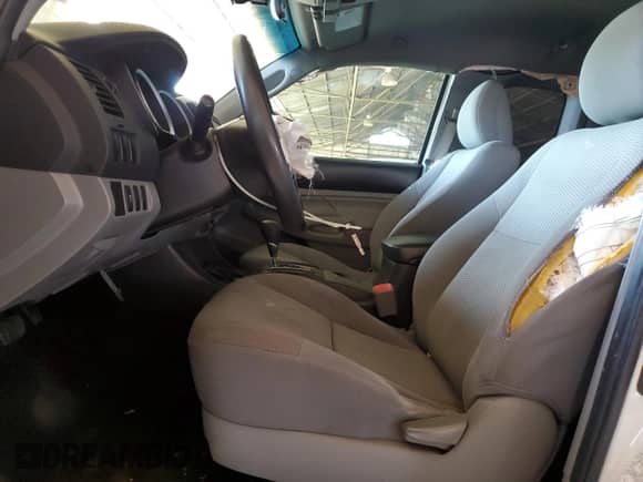 2015 Toyota Tacoma с VIN 5TFTX4CN5FX067670, выставлен на аукционе Copart как лот 71750385 с пробегом 243 875 миль миль и Списание • Salvage title. История ставок и продаж доступна на DreamBid. Изображение 7.