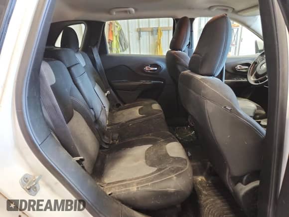 2014 Jeep Cherokee Latitude с VIN 1C4PJMCB3EW107158, выставлен на аукционе Copart как лот 80497715 с пробегом 159 690 миль миль и Чистый • Clean title. История ставок и продаж доступна на DreamBid. Изображение 11.