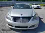 2011 Hyundai Equus Ultimate с VIN KMHGH4JFXBU029787, выставлен на аукционе Copart как лот 55966695 с пробегом 126 816 миль миль и Списание • Salvage title. История ставок и продаж доступна на DreamBid. Изображение 5.