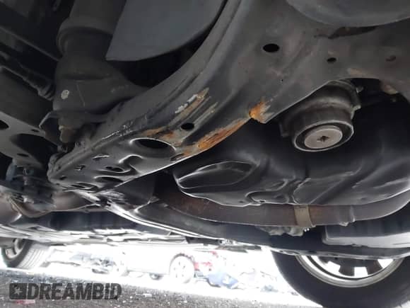 2013 Toyota Sienna XLE with VIN 5TDDK3DCXDS059061, listed as a IAAI auction lot 41777329 with 142,889 mi miles and . Bid and sale history available at DreamBid. Image 6.