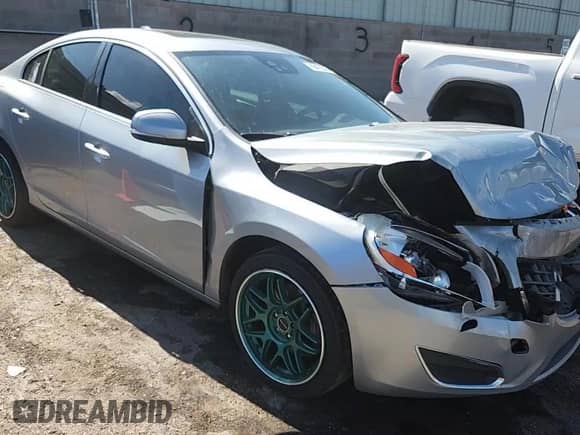 2013 Volvo S60 T5 с VIN YV1612FH8D2175259, выставлен на аукционе Copart как лот 69475315 с пробегом 115 089 миль миль и Списание • Salvage title. История ставок и продаж доступна на DreamBid. Изображение 13.