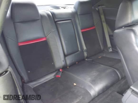 2011 Dodge Challenger SRT-8 z VIN 2B3CJ7DJ0BH538820, wystawiony jako IAAI lot #42338821 z przebiegiem 169 658 mil mil oraz . Historia ofert i sprzedaży dostępna na DreamBid. Obrazek 8.