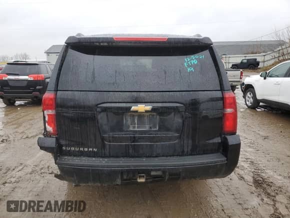 2019 Chevrolet Suburban LS с VIN 1GNSKGKC6KR121947, выставлен на аукционе Copart как лот 87117324 с пробегом 127 556 миль миль и На запчасти • Non repairable. История ставок и продаж доступна на DreamBid. Изображение 6.