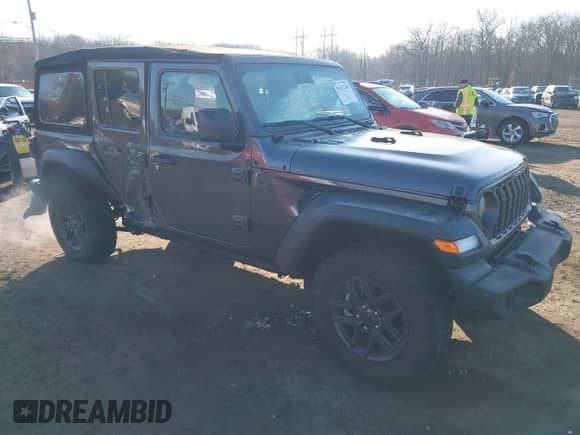 2024 Jeep Wrangler Willys с VIN 1C4PJXDG7RW330059, выставлен на аукционе IAAI как лот 41632245 с пробегом 4 929 миль миль и . История ставок и продаж доступна на DreamBid. Изображение 1.