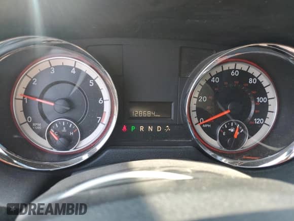 2016 Dodge Grand Caravan American Value with VIN 2C4RDGBG0GR252054, listed as a Copart auction lot 71838825 with 128,684 mi miles and Salvage title. Bid and sale history available at DreamBid. Image 9.