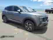 2025 Nissan Kicks SV с VIN 3N8AP6CA4SL381112, выставлен на аукционе Copart как лот 61275685 с пробегом 1 786 миль миль и Списание • Salvage title. История ставок и продаж доступна на DreamBid. Изображение 4.