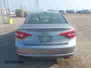 2017 Hyundai Sonata 2.4L z VIN 5NPE24AF3HH594432, wystawiony jako IAAI lot #42892040 z przebiegiem 358 183 mil mil oraz . Historia ofert i sprzedaży dostępna na DreamBid. Obrazek 16.