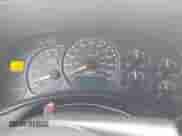 2001 GMC Sierra 1500 SLE z VIN 2GTEC19T411367053, wystawiony jako IAAI lot #42449658 z przebiegiem 235 885 mil mil oraz . Historia ofert i sprzedaży dostępna na DreamBid. Obrazek 7.