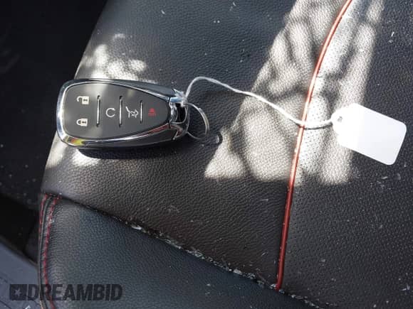 2024 Chevrolet Equinox RS z VIN 3GNAXWEG2RS113552, wystawiony jako IAAI lot #42663618 z przebiegiem 7 193 mil mil oraz . Historia ofert i sprzedaży dostępna na DreamBid. Obrazek 11.