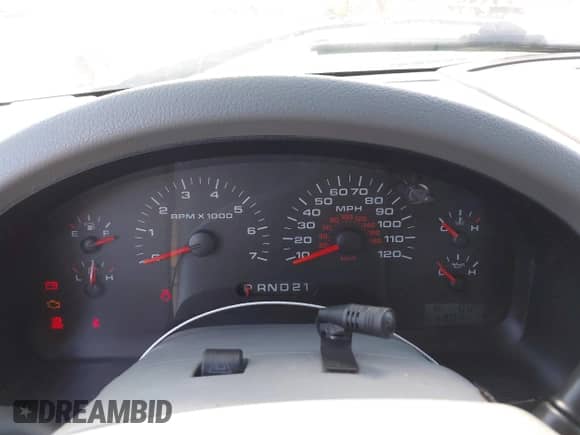 2006 Ford F-150 XLT with VIN 1FTPX14556NB49795, listed as a IAAI auction lot 43412377 with 243,071 mi miles and . Bid and sale history available at DreamBid. Image 7.