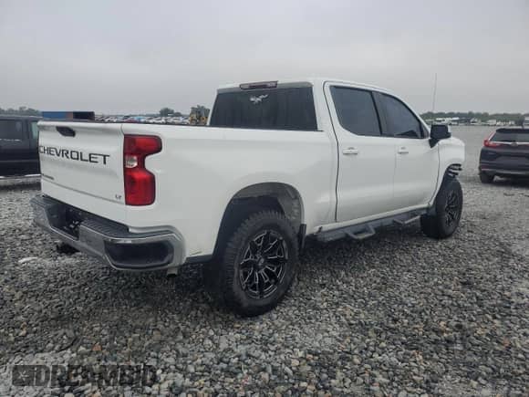 2019 Chevrolet Silverado 1500 LT с VIN 1GCPWCED3KZ391816, выставлен на аукционе Copart как лот 84447335 с пробегом 78 878 миль миль и Списание • Salvage title. История ставок и продаж доступна на DreamBid. Изображение 3.