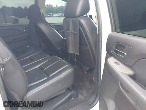 2011 Chevrolet Avalanche LT с VIN 3GNTKFE3XBG101145, выставлен на аукционе IAAI как лот 42714755 с пробегом 204 972 миль миль и . История ставок и продаж доступна на DreamBid. Изображение 8.
