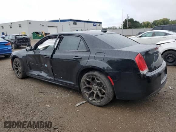 2018 Chrysler 300 S с VIN 2C3CCABG4JH239895, выставлен на аукционе Copart как лот 80468375 с пробегом Не указан миль и Чистый • Clean title. История ставок и продаж доступна на DreamBid. Изображение 2.