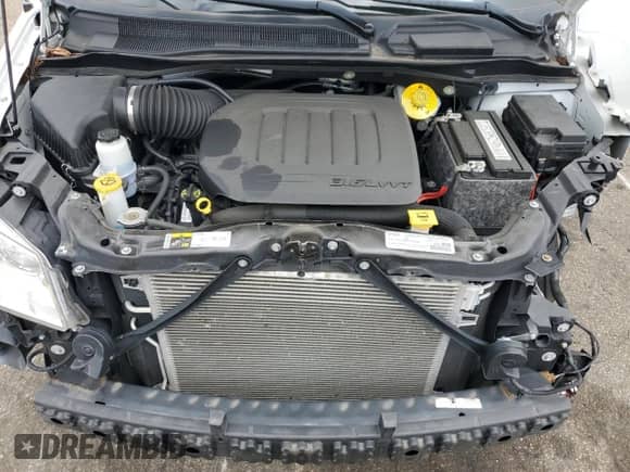 2020 Dodge Grand Caravan SE z VIN 2C4RDGBG3LR221701, wystawiony jako Copart lot #69607015 z przebiegiem 24 580 mil mil oraz Szkoda całkowita • Salvage title. Historia ofert i sprzedaży dostępna na DreamBid. Obrazek 12.