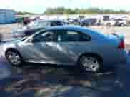 2013 Chevrolet Impala LT z VIN 2G1WB5E32D1173137, wystawiony jako IAAI lot #43435452 z przebiegiem 42 297 mil mil oraz . Historia ofert i sprzedaży dostępna na DreamBid. Obrazek 14.