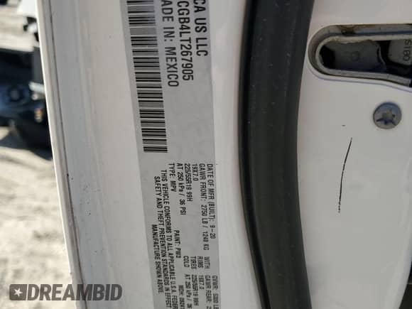 2020 Dodge Journey Crossroad with VIN 3C4PDCGB4LT267905, listed as a Copart auction lot 71038105 with 97,306 mi miles and Salvage title. Bid and sale history available at DreamBid. Image 13.