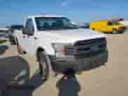 2018 Ford F-150 XL z VIN 1FTMF1CB7JKE60751, wystawiony jako IAAI lot #42926472 z przebiegiem 33 231 mil mil oraz . Historia ofert i sprzedaży dostępna na DreamBid. Obrazek 1.