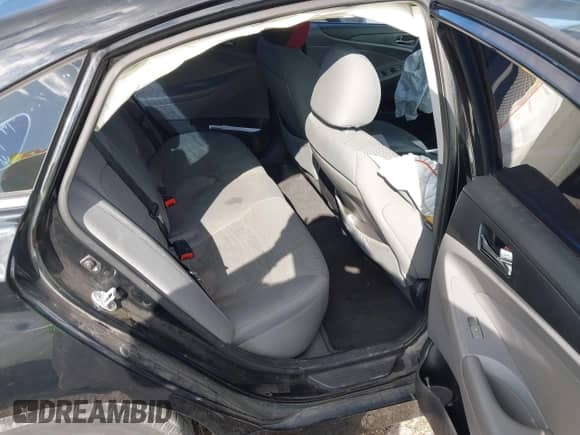 2014 Hyundai Sonata GLS z VIN 5NPEB4AC5EH845825, wystawiony jako IAAI lot #43268050 z przebiegiem 136 252 mil mil oraz . Historia ofert i sprzedaży dostępna na DreamBid. Obrazek 8.