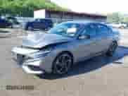 2021 Hyundai Elantra N Line z VIN KMHLR4AF8MU156102, wystawiony jako IAAI lot #42260220 z przebiegiem 101 792 mil mil oraz . Historia ofert i sprzedaży dostępna na DreamBid. Obrazek 18.