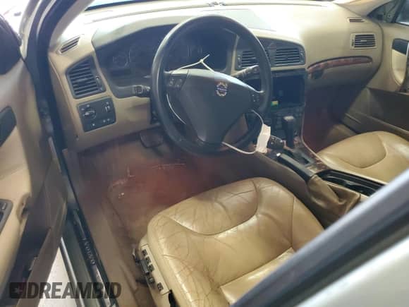 2006 Volvo S60 2.5L Turbo с VIN YV1RS592762549477, выставлен на аукционе Copart как лот 71840525 с пробегом 261 398 миль миль и Списание • Salvage title. История ставок и продаж доступна на DreamBid. Изображение 8.