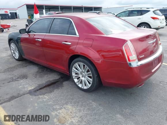 2014 Chrysler 300 C with VIN 2C3CCAET1EH149201, listed as a IAAI auction lot 43059657 with 136,661 mi miles and . Bid and sale history available at DreamBid. Image 3.