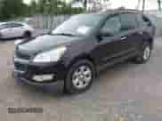 2010 Chevrolet Traverse LS z VIN 1GNLREED0AS128554, wystawiony jako IAAI lot #42861199 z przebiegiem 138 522 mil mil oraz . Historia ofert i sprzedaży dostępna na DreamBid. Obrazek 2.