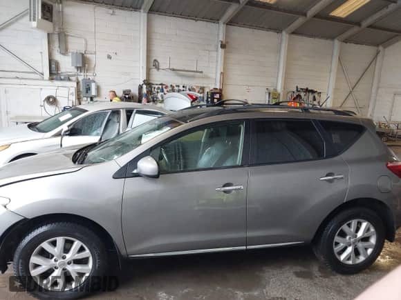 2012 Nissan Murano S с VIN JN8AZ1MW5CW229083, выставлен на аукционе IAAI как лот 42369255 с пробегом 184 500 миль миль и . История ставок и продаж доступна на DreamBid. Изображение 14.
