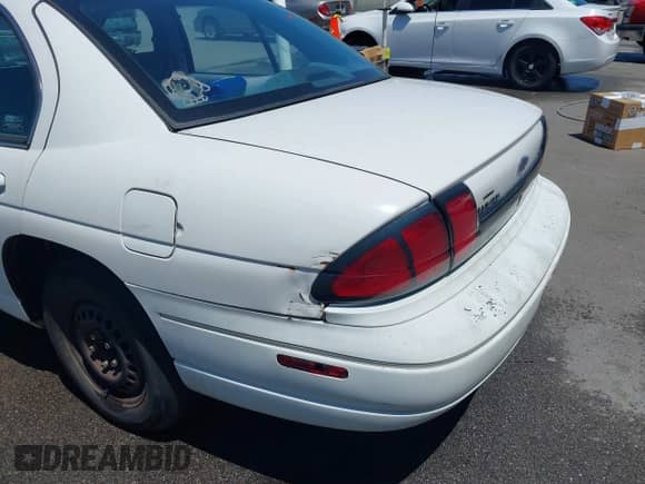 1996 Chevrolet Lumina с VIN 2G1WL52M3T9163744, выставлен на аукционе IAAI как лот 42114686 с пробегом 184 832 миль миль и . История ставок и продаж доступна на DreamBid. Изображение 6.