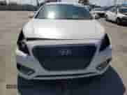 2016 Hyundai Sonata SE с VIN KMHE24L15GA018991, выставлен на аукционе Copart как лот 70188475 с пробегом 116 438 миль миль и Списание • Salvage title. История ставок и продаж доступна на DreamBid. Изображение 5.