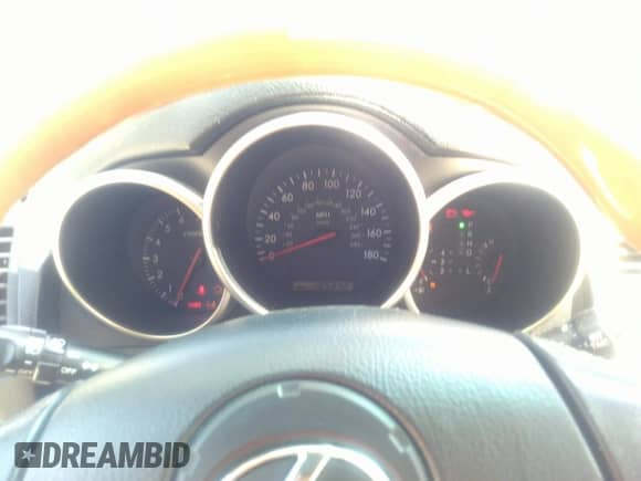 2004 Lexus SC 430 с VIN JTHFN48Y240059343, выставлен на аукционе IAAI как лот 43240996 с пробегом 104 942 миль миль и . История ставок и продаж доступна на DreamBid. Изображение 7.