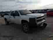 2008 Chevrolet Silverado 3500HD SRW Work Truck z VIN 1GCHC33K48F100412, wystawiony jako Copart lot #44030635 z przebiegiem 275 913 mil mil oraz Szkoda całkowita • Salvage title. Historia ofert i sprzedaży dostępna na DreamBid. Obrazek 11.