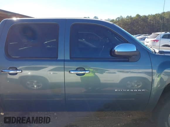 2012 Chevrolet Silverado 1500 LT with VIN 1GCPKSE77CF165880, listed as a IAAI auction lot 43452611 with 178,416 mi miles and . Bid and sale history available at DreamBid. Image 13.