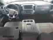 2014 GMC Sierra 1500 SLE z VIN 3GTU2UEC5EG543403, wystawiony jako Copart lot #48421265 z przebiegiem 114 286 mil mil oraz Czysty tytuł • Clean title. Historia ofert i sprzedaży dostępna na DreamBid. Obrazek 8.