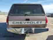 1995 Chevrolet Silverado 2500 с VIN 1GCFC24KXSZ271266, выставлен на аукционе Copart как лот 87375274 с пробегом 120 158 миль миль и Списание • Salvage title. История ставок и продаж доступна на DreamBid. Изображение 6.