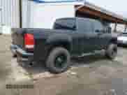 2007 GMC Sierra 1500 SLT с VIN 2GTEK13M771699436, выставлен на аукционе Copart как лот 59618125 с пробегом 165 445 миль миль и Списание • Salvage title. История ставок и продаж доступна на DreamBid. Изображение 3.