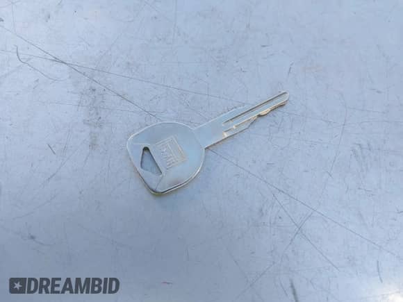 1997 Honda Accord Value z VIN 1HGCD5682VA171573, wystawiony jako IAAI lot #42238337 z przebiegiem 192 929 mil mil oraz . Historia ofert i sprzedaży dostępna na DreamBid. Obrazek 11.