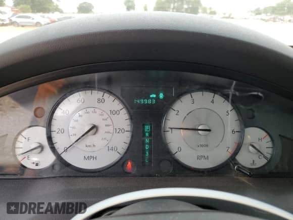 2008 Chrysler 300 LX with VIN 2C3KA43R28H176678, listed as a Copart auction lot 68433725 with 149,983 mi miles and Salvage title. Bid and sale history available at DreamBid. Image 9.