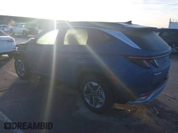 2025 Hyundai Tucson SEL Convenience с VIN 5NMJCCDE3SH450571, выставлен на аукционе IAAI как лот 41114590 с пробегом 3 692 миль миль и . История ставок и продаж доступна на DreamBid. Изображение 3.