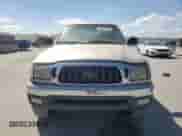 2002 Toyota Tacoma PreRunner z VIN 5TEGM92N82Z052575, wystawiony jako Copart lot #50062815 z przebiegiem 314 154 mil mil oraz Czysty tytuł • Clean title. Historia ofert i sprzedaży dostępna na DreamBid. Obrazek 5.