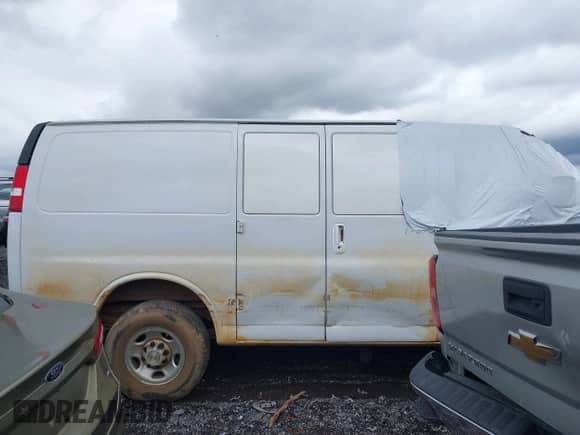 2023 Chevrolet Express Cargo с VIN 1GCWGAFP1P1102511, выставлен на аукционе IAAI как лот 42174059 с пробегом Не указан миль и . История ставок и продаж доступна на DreamBid. Изображение 14.