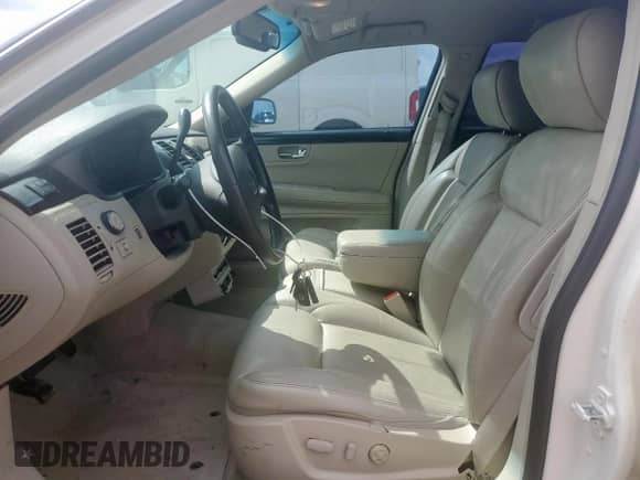 2009 Cadillac DTS Professional Limousine с VIN 1GEEK90Y59U550124, выставлен на аукционе Copart как лот 80747095 с пробегом 39 947 миль миль и Чистый • Clean title. История ставок и продаж доступна на DreamBid. Изображение 7.