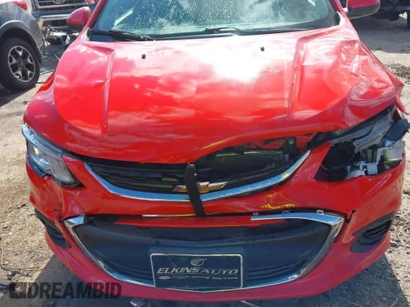 2019 Chevrolet Sonic LT с VIN 1G1JC5SB4K4103935, выставлен на аукционе IAAI как лот 43128908 с пробегом 78 858 миль миль и . История ставок и продаж доступна на DreamBid. Изображение 17.