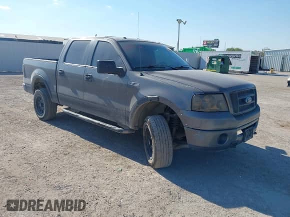 2007 Ford F-150 XLT с VIN 1FTPW14V87KA81241, выставлен на аукционе IAAI как лот 43394481 с пробегом 349 913 миль миль и . История ставок и продаж доступна на DreamBid. Изображение 1.
