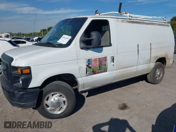 2008 Ford Econoline Cargo Commercial with VIN 1FTNE24W58DA25286, listed as a IAAI auction lot 41443439 with 316,959 mi miles and . Bid and sale history available at DreamBid. Image 2.