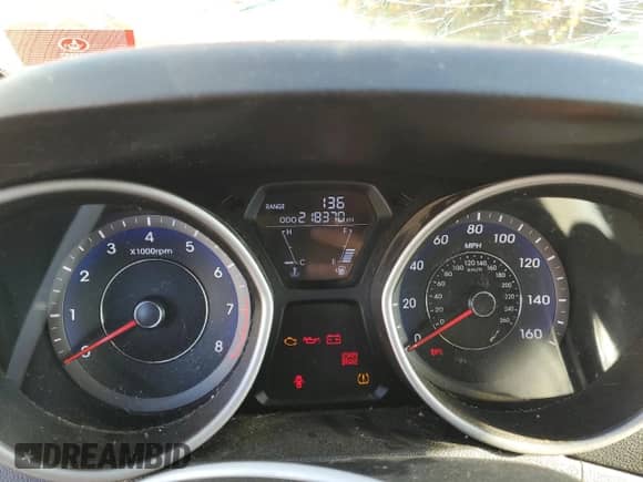 2013 Hyundai Elantra GS с VIN KMHDH6AE2DU002799, выставлен на аукционе Copart как лот 86254915 с пробегом 218 370 миль миль и Списание • Salvage title. История ставок и продаж доступна на DreamBid. Изображение 9.